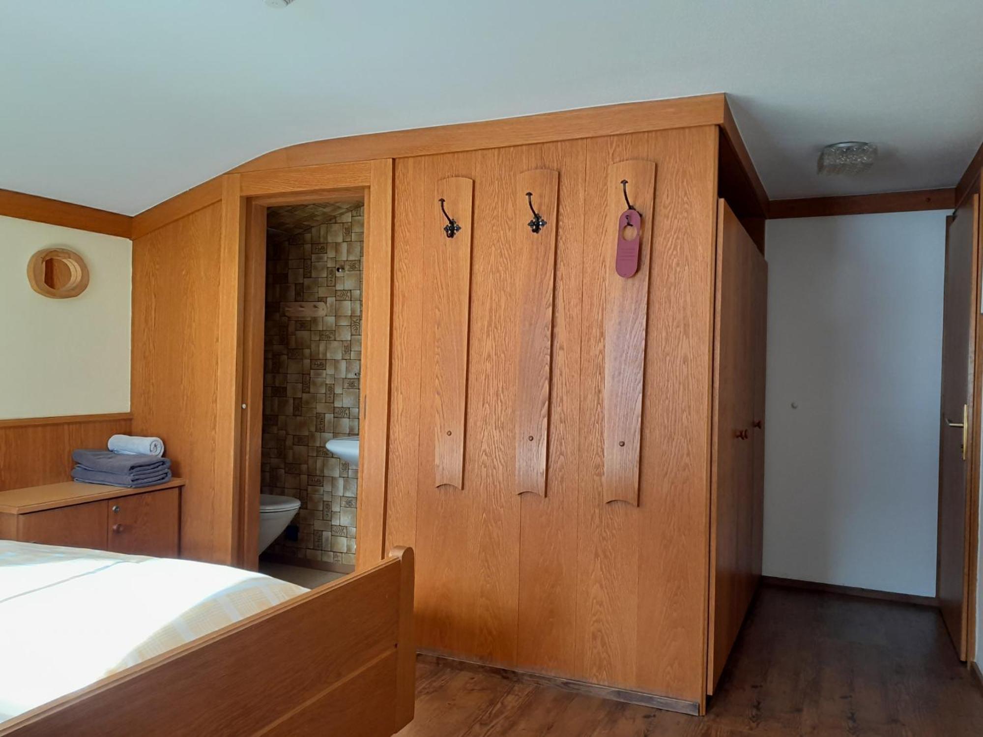 Pension Zu Hause Uttendorf Habitación foto