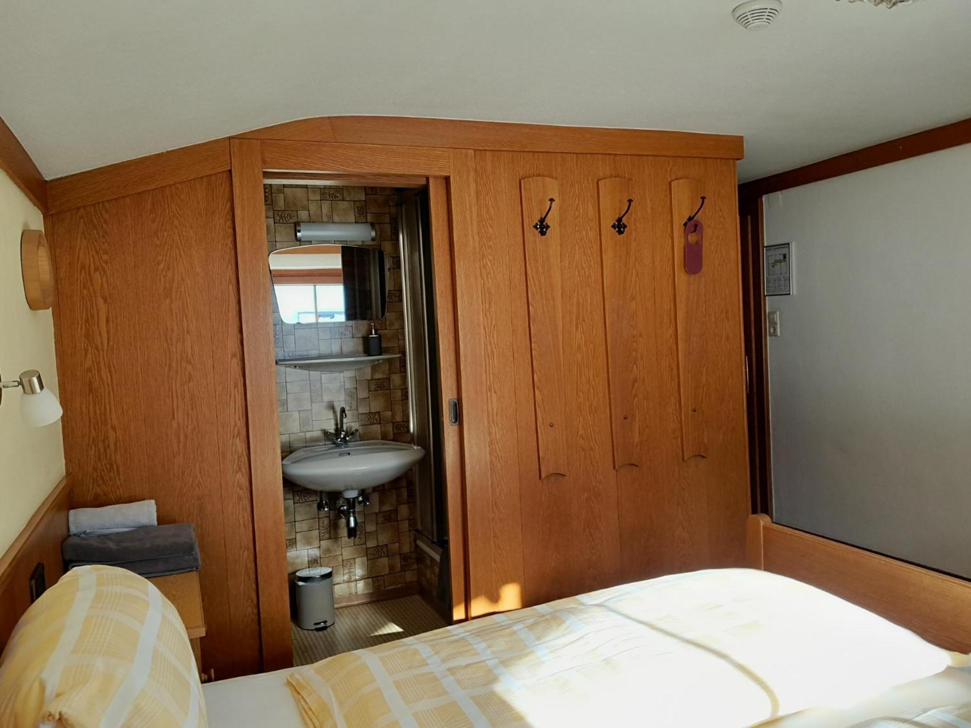 Pension Zu Hause Uttendorf Habitación foto