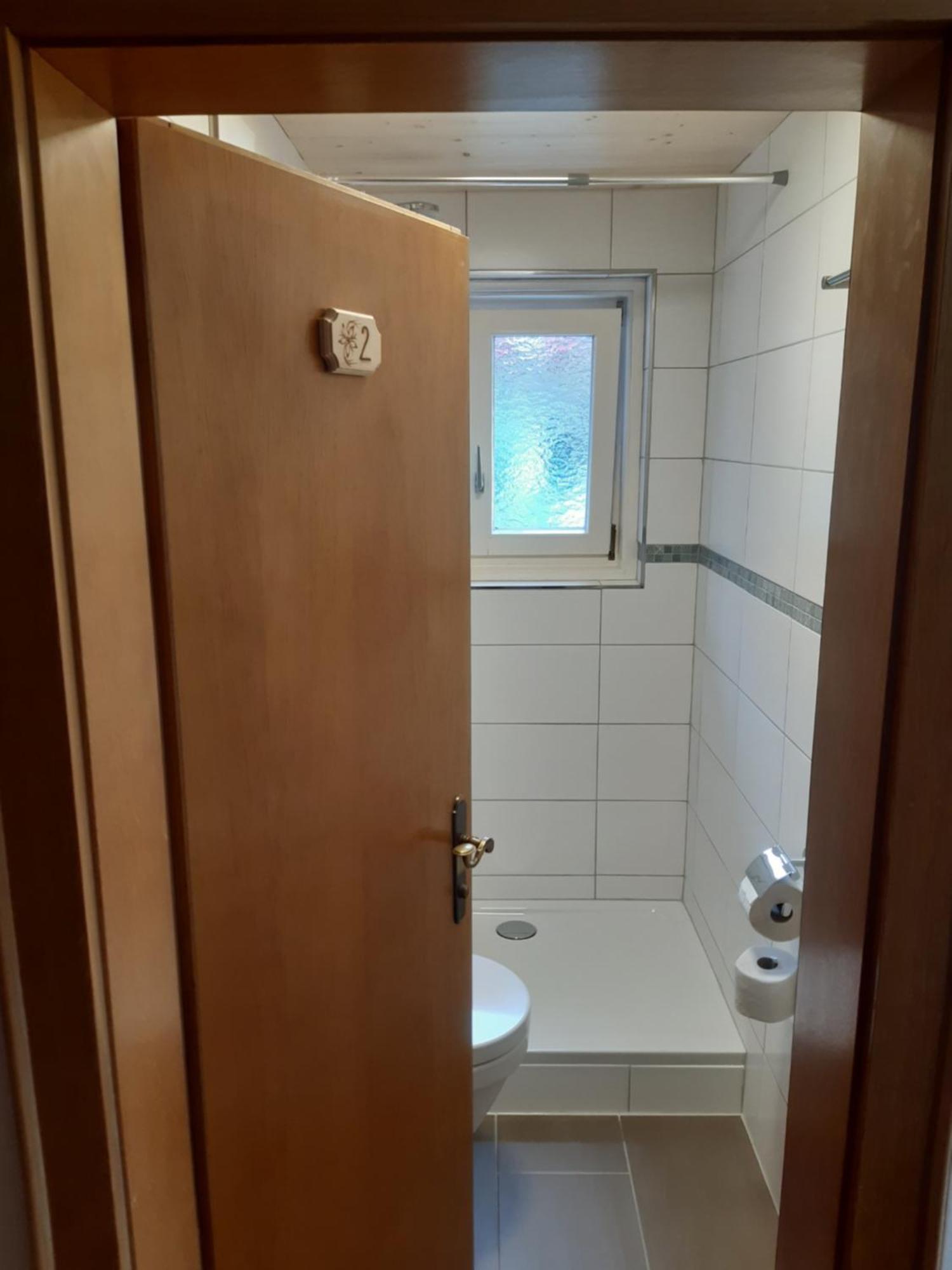 Pension Zu Hause Uttendorf Habitación foto